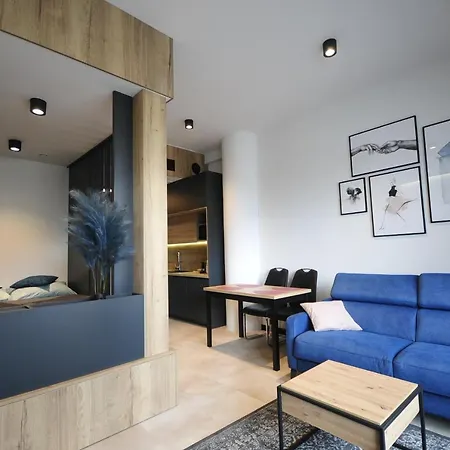 Flaming Hanza Tower *